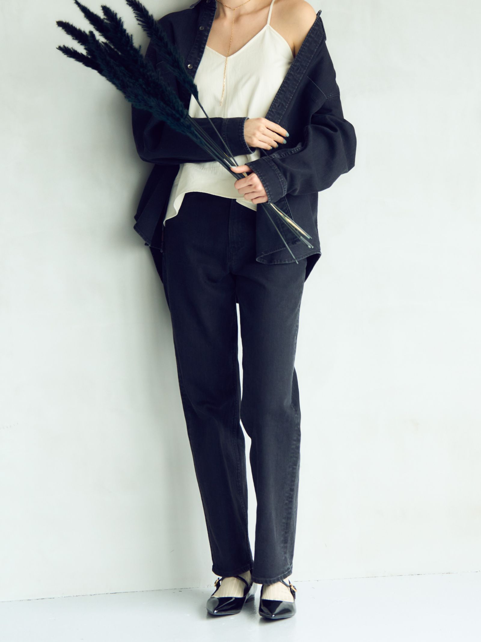 YANUK - LEA / ボーイズストレート / ストレートデニム / ブラック