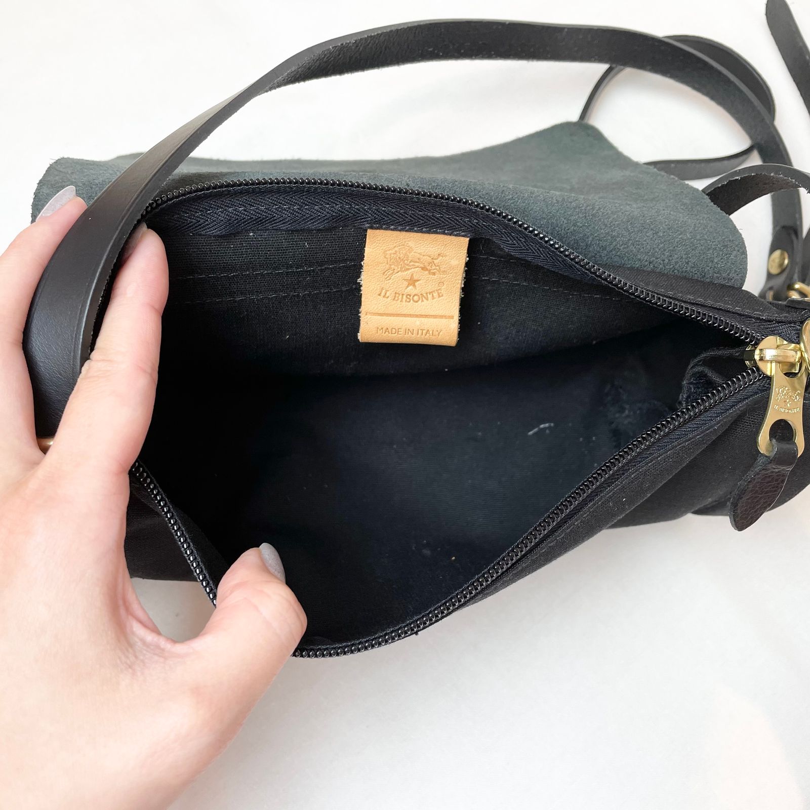 IL BISONTE - クロスボディバッグ/ショルダーバッグ/キャンバスレザー