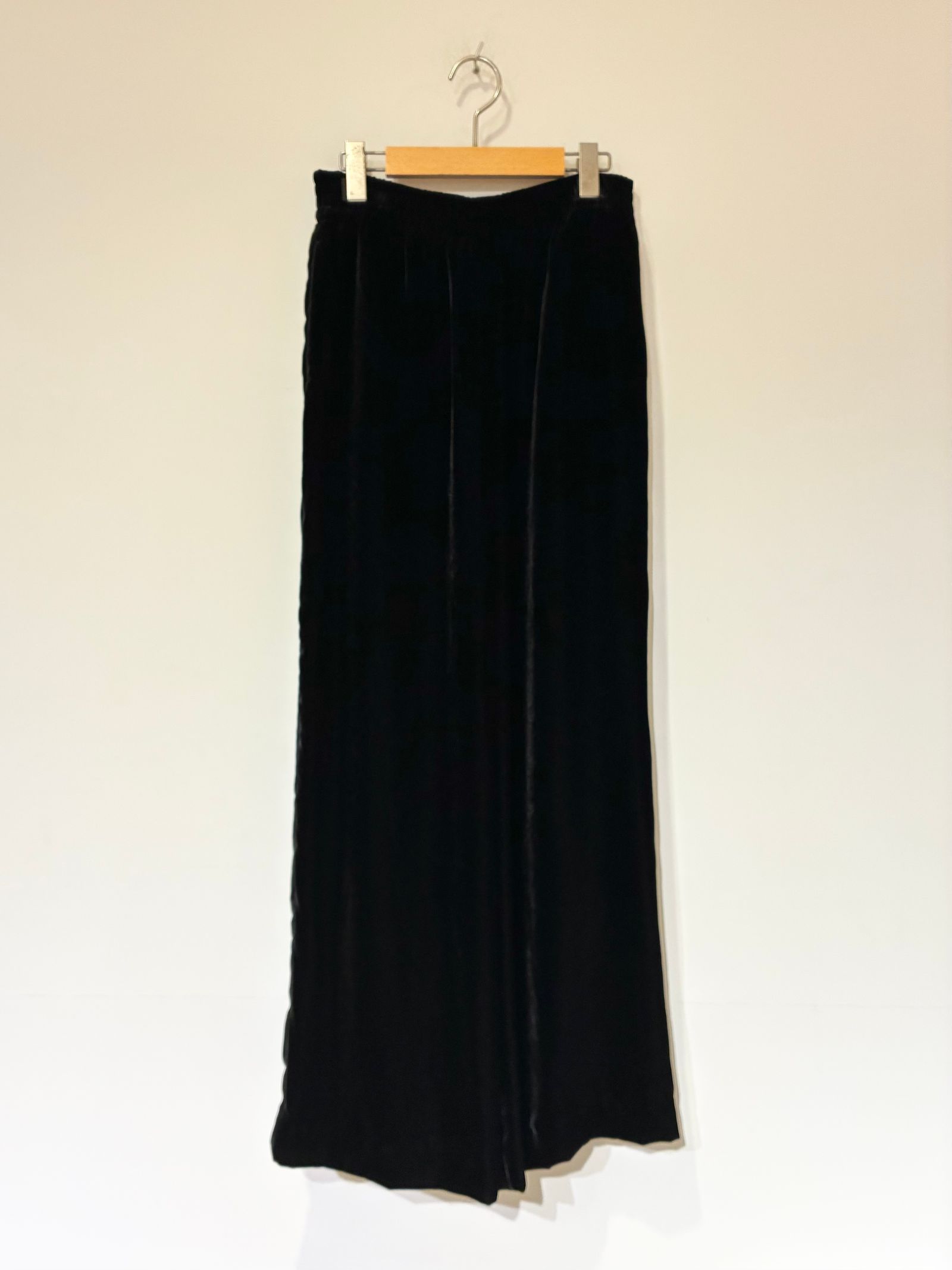 nowos - velour pants / ベロアワイドパンツ / ブラック | HALLOW's