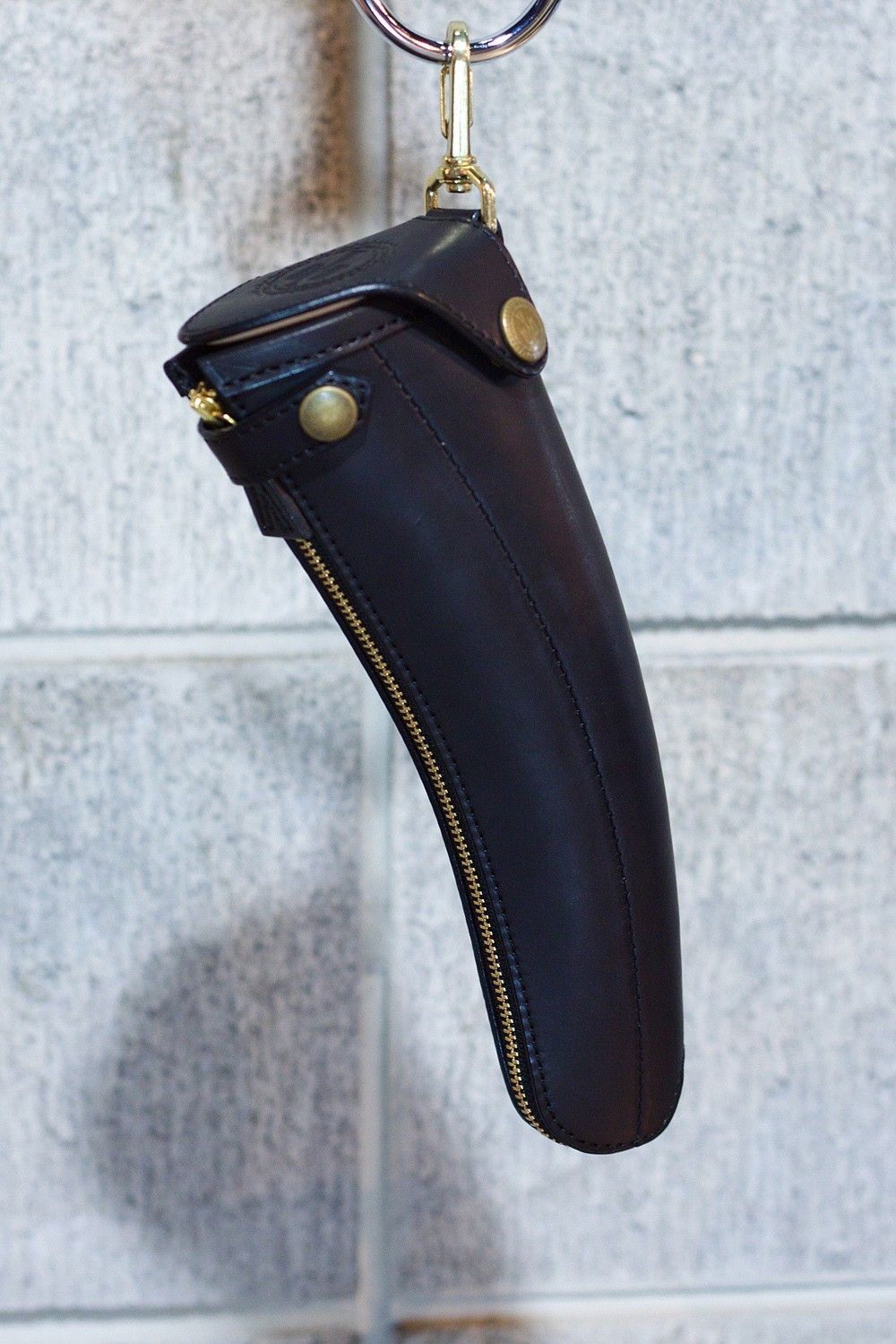 希少 ブラックミーンズ バナナケースレザーケース牛革キーホルダーチャーム