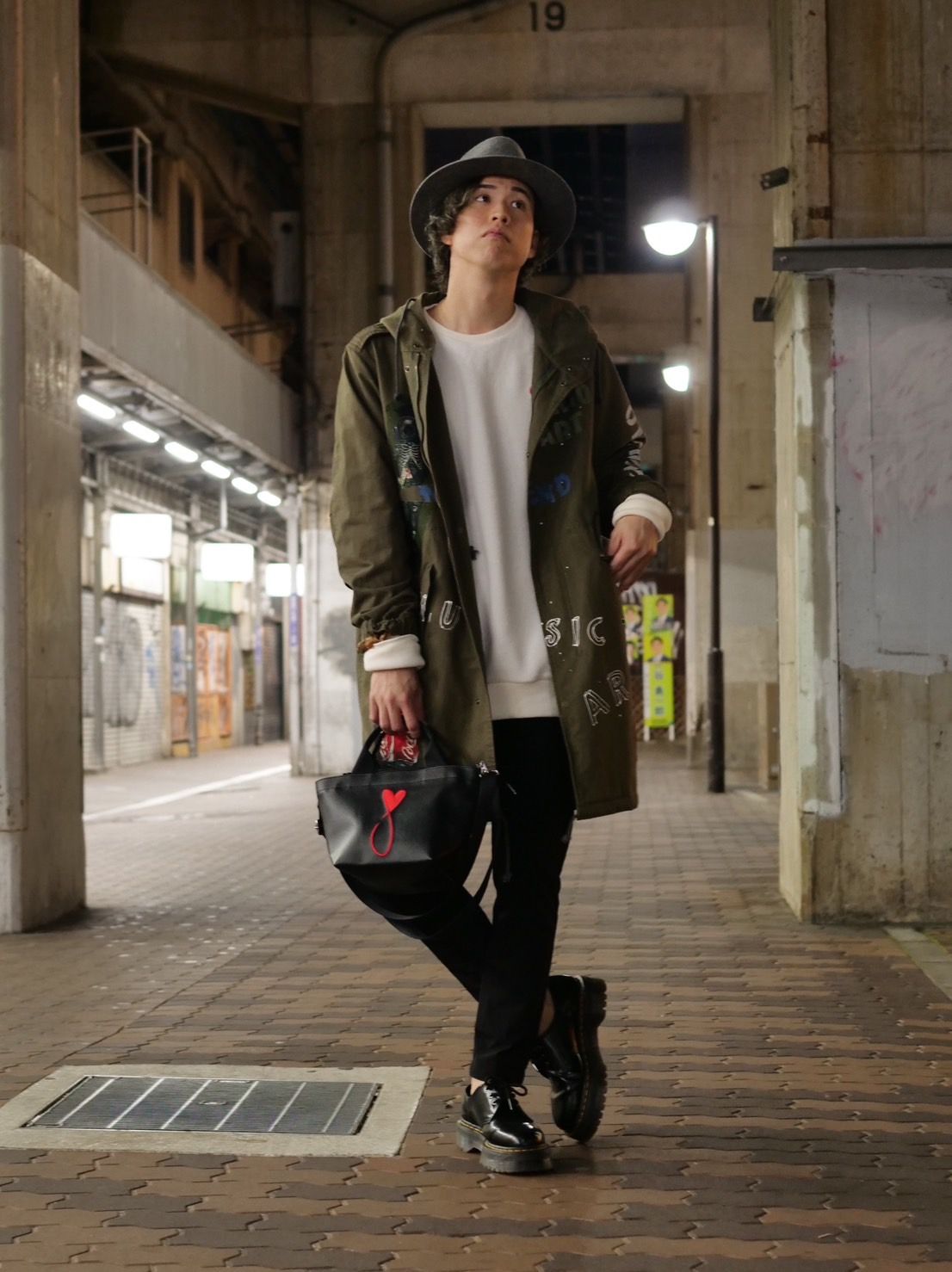 pWs2HmzwkTxM.jpg?width=768