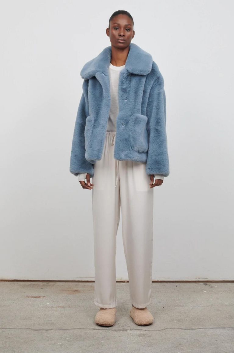 jakke - Traci Faux Fur Blue / フェイクファージャケット | LA FEMME