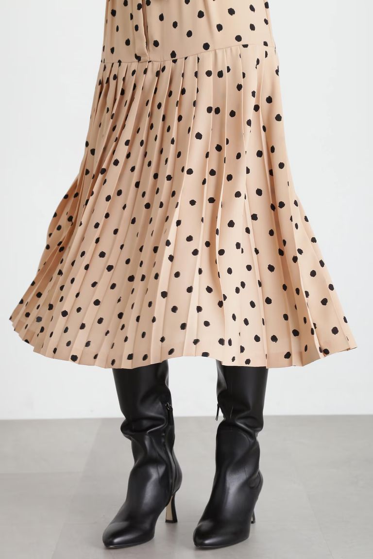 PINKY&DIANNE - ランダムドットプリーツワンピース (ベージュ