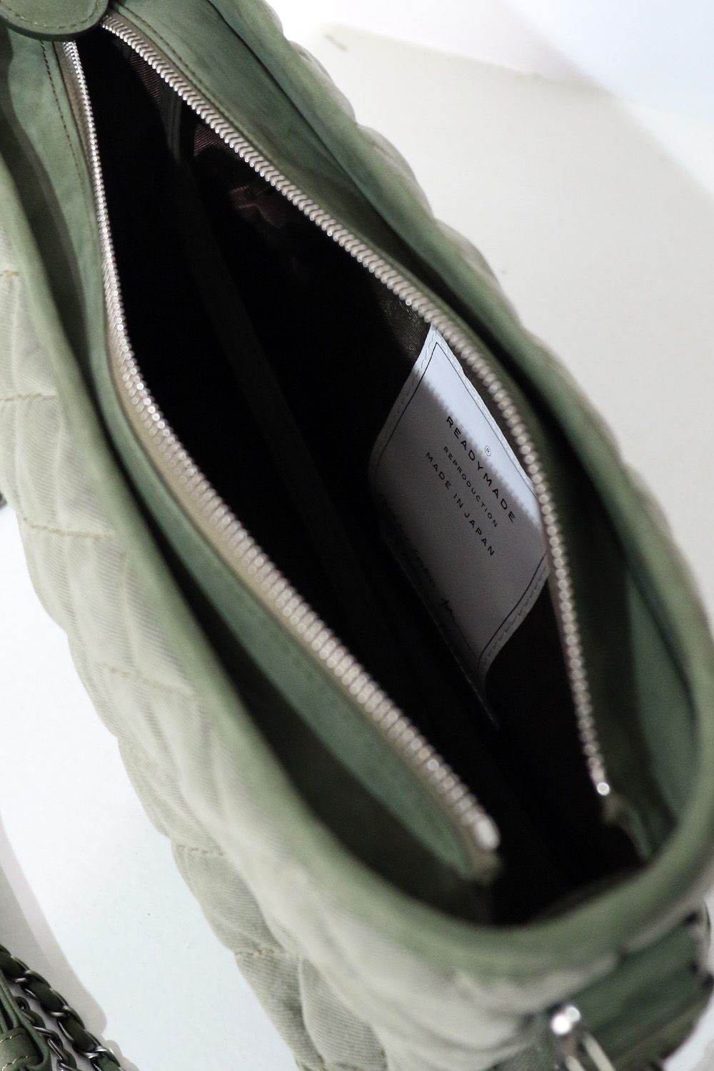 READYMADE - CHAIN HARD BAG / チェーン ハード バッグ | laid-back