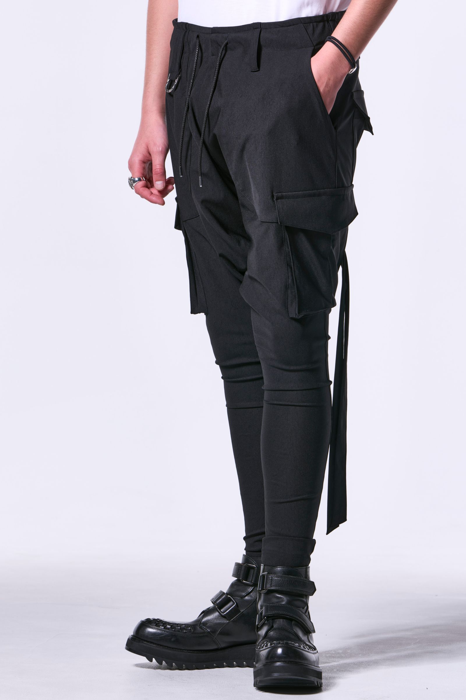 値下げ！！美品！！ユリウス クロップドサルエルパンツ JULIUS 値下げ