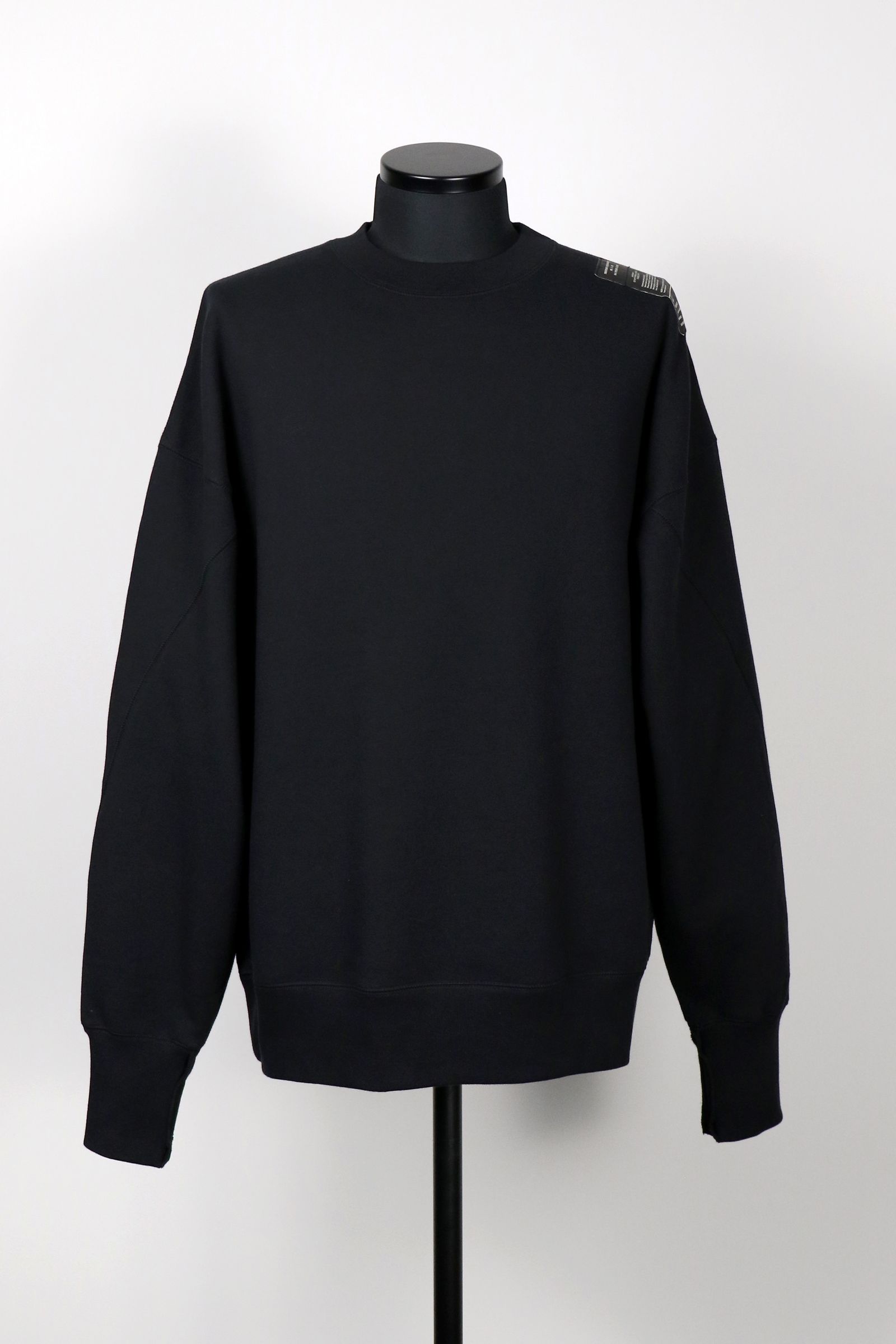 N.HOOLYWOOD TPES新作スウェットを着用したおすすめのスタイルをご紹介