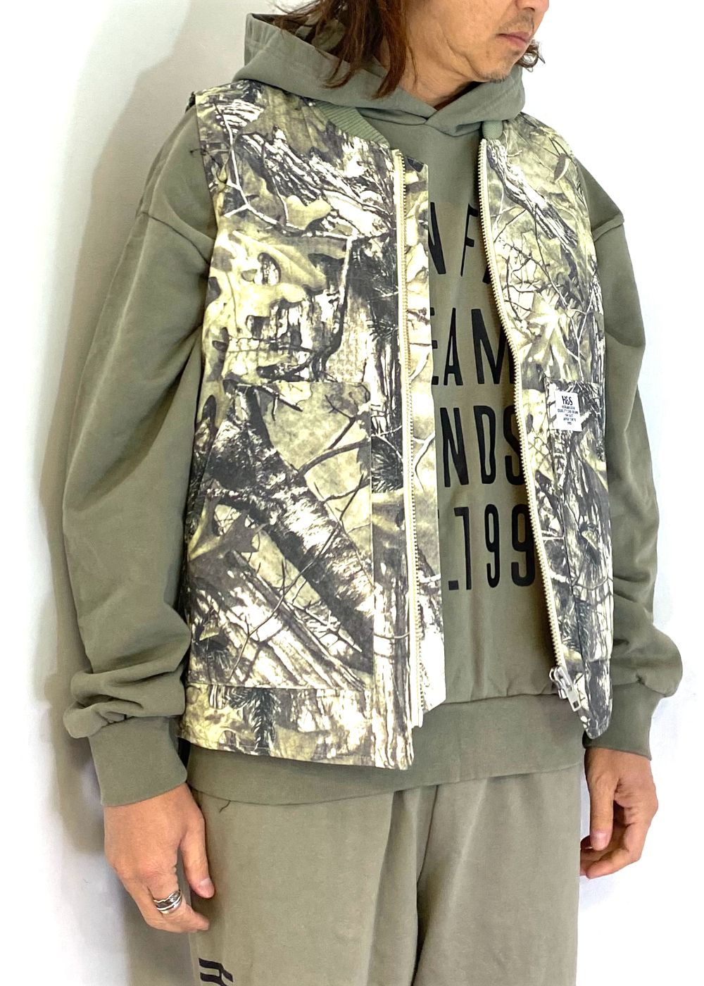 HIDE AND SEEK - Camo Zip Work Vest (BLACK CAMO) / オリジナル