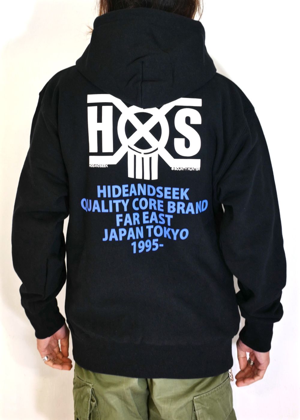 HIDE AND SEEK - HS×BH HOODED SWEAT SHIRT (BLACK) / バウンティー