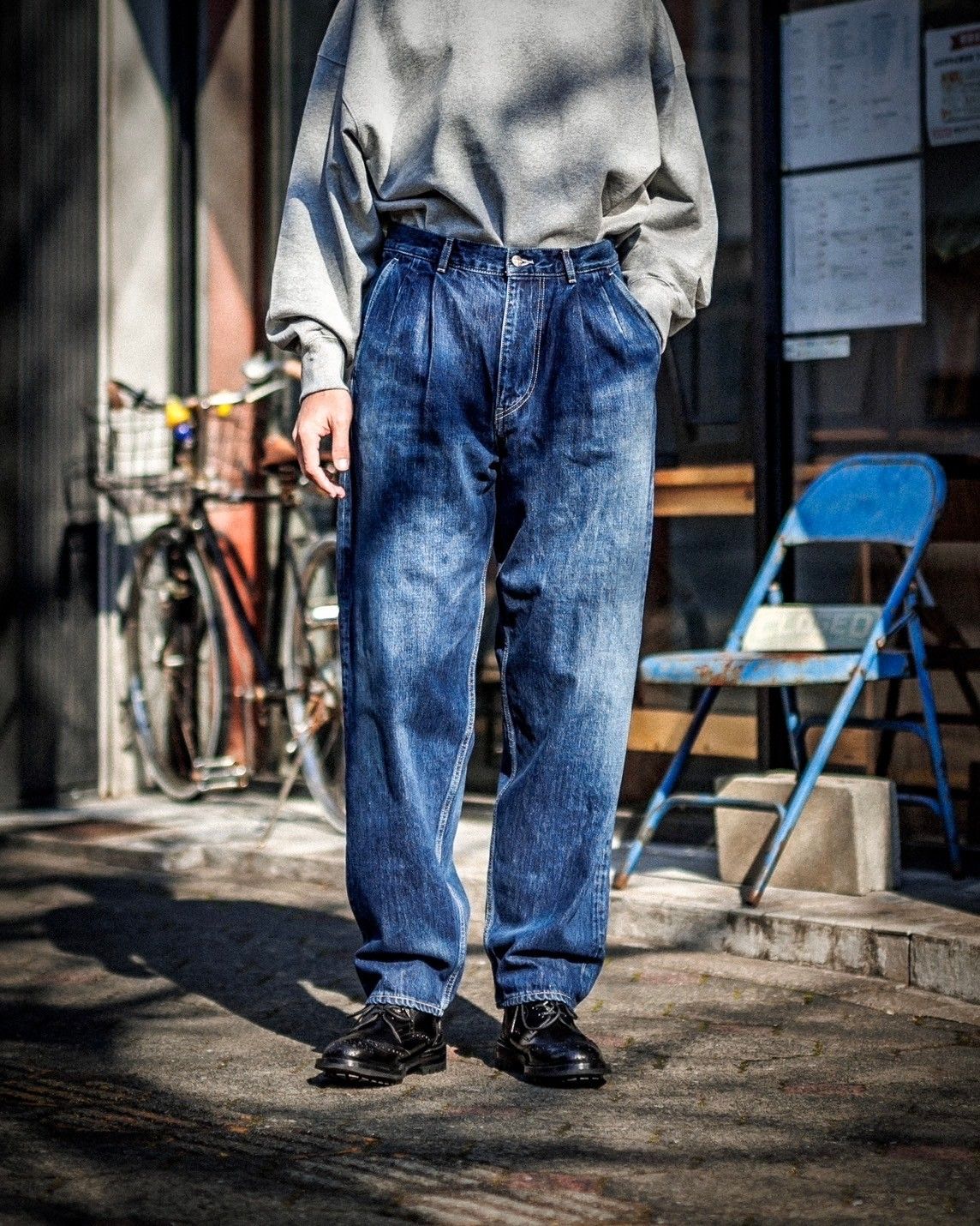 グラフペーパー Selvage Denim Two Tuck Tapered Pants(DARK FADE