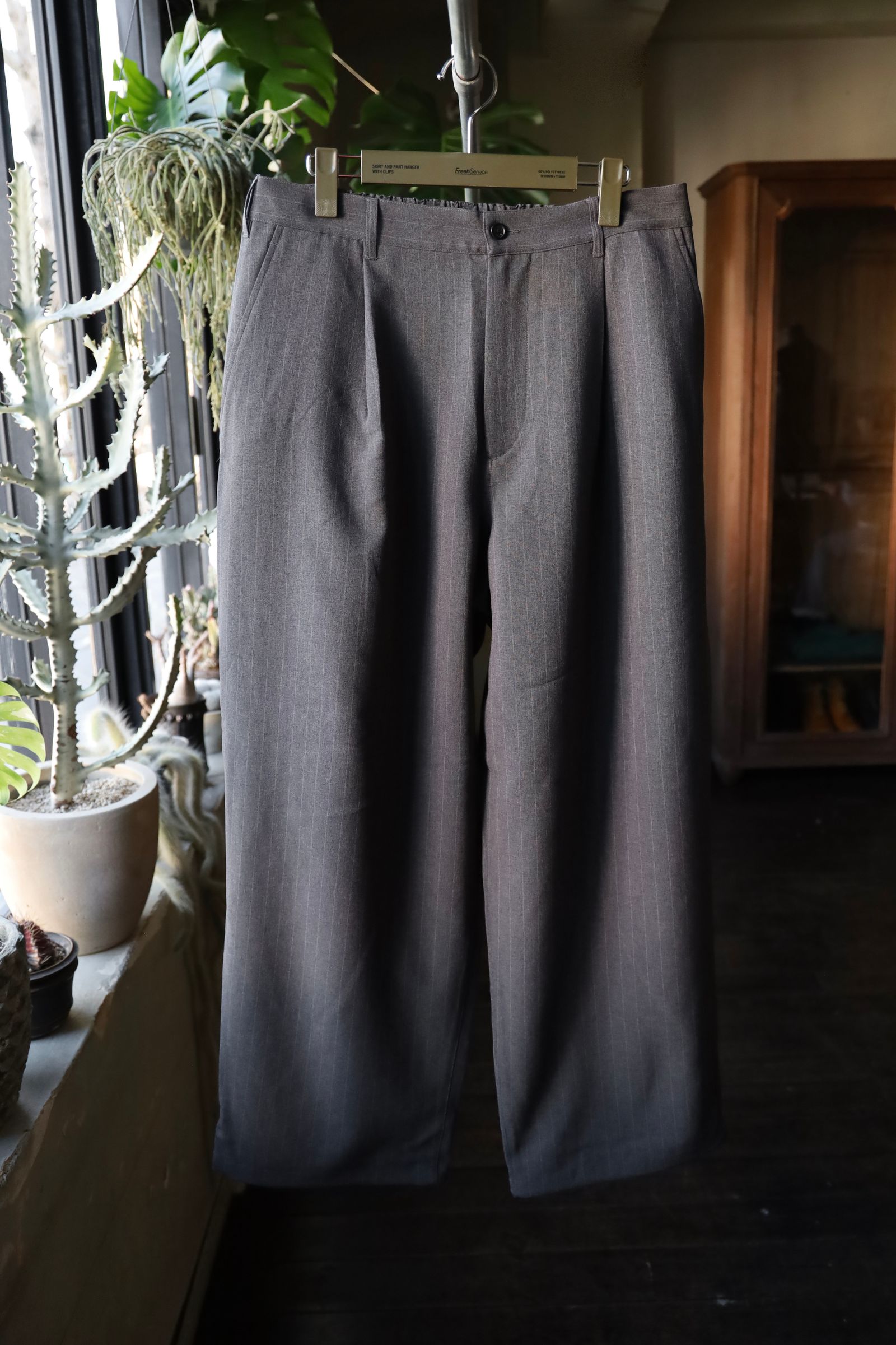 FreshService - フレッシュサービス DRY TROPICAL WIDE TROUSER(FSC251