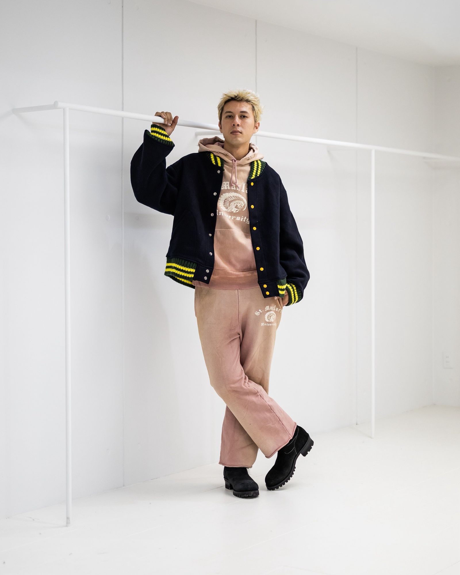 BOW WOW バウワウ | MARK