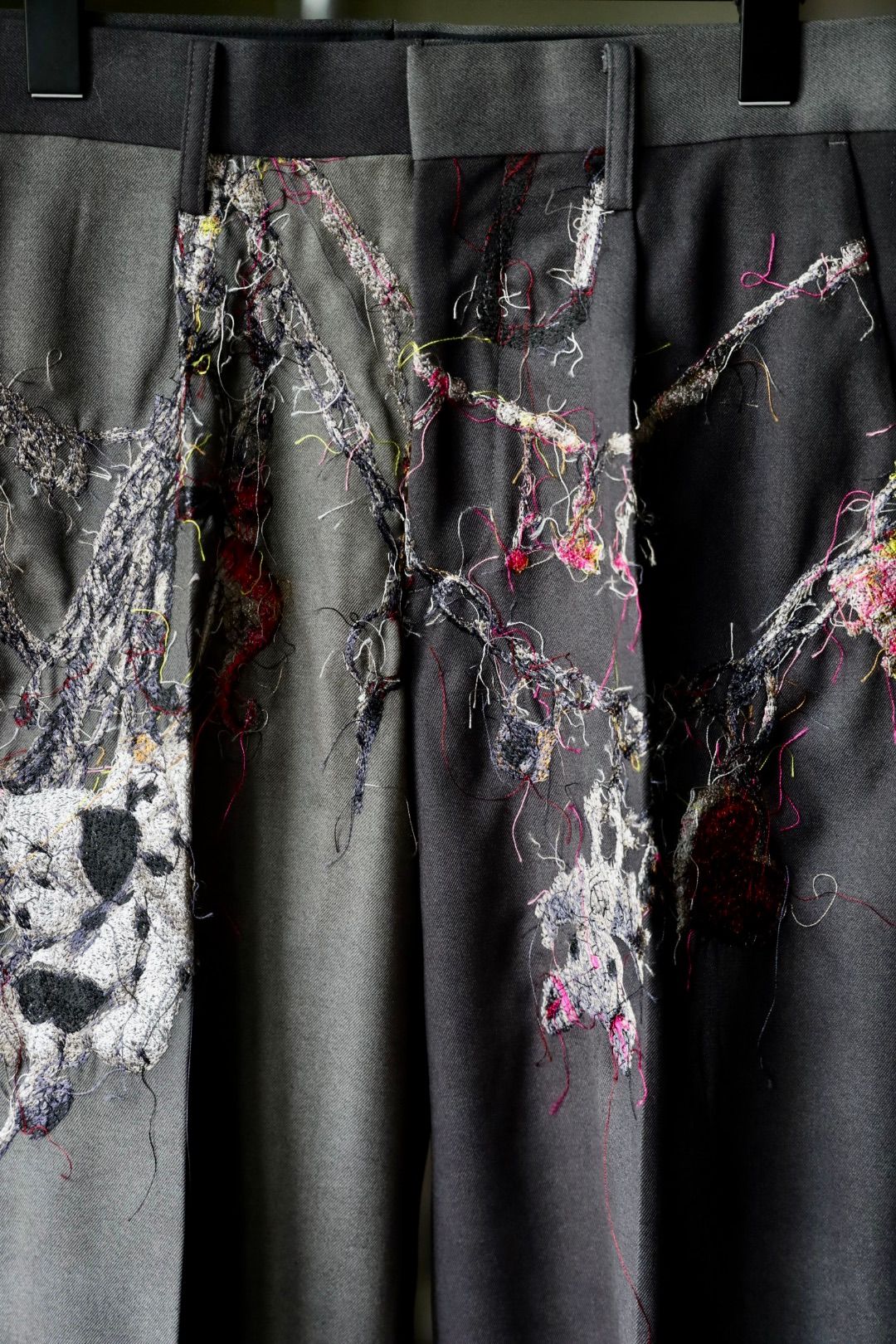 doublet - doublet 25AW EMBROIDERED CHAIN TAILORED TROUSERS