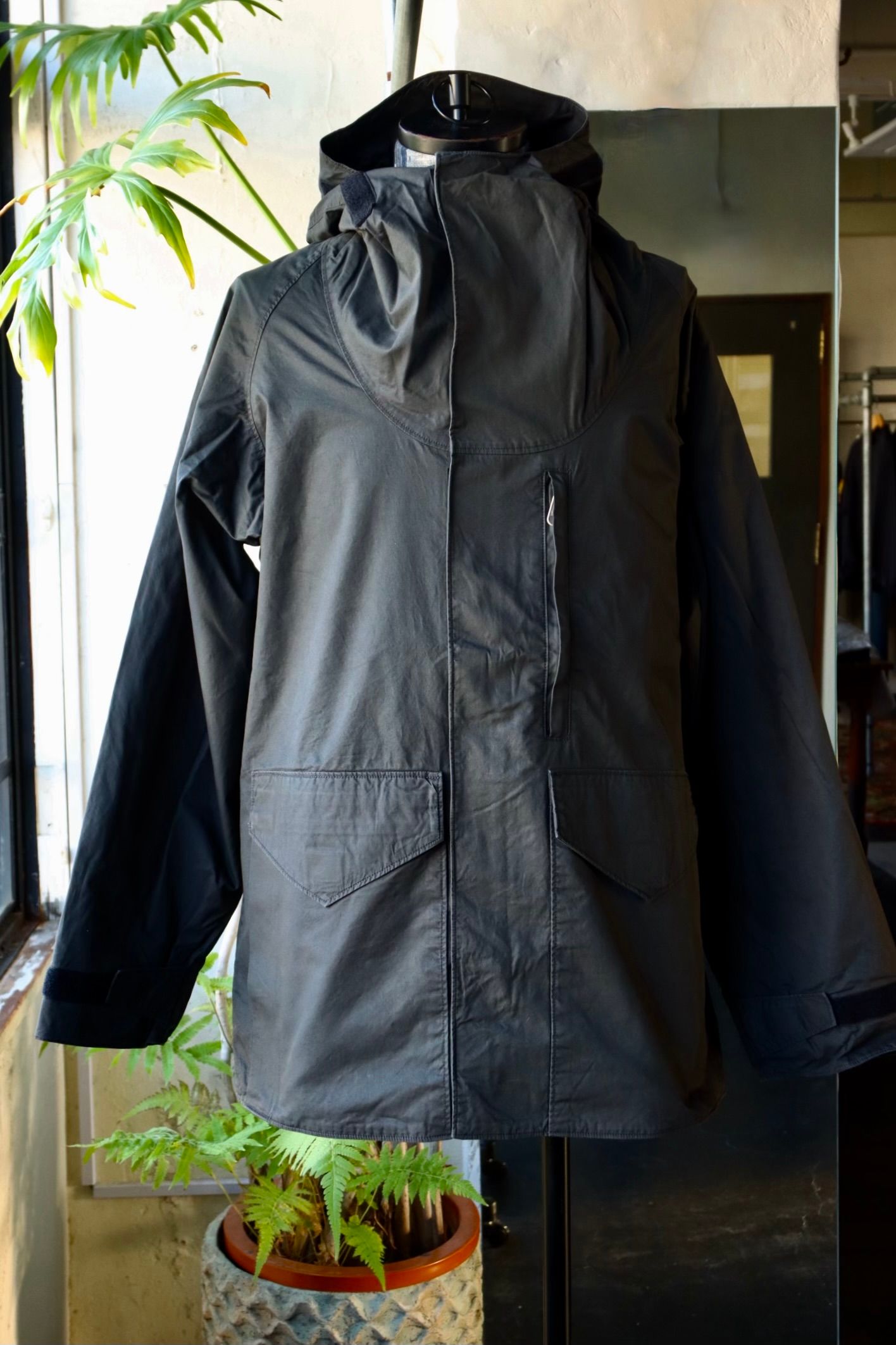 FOUNDOUR - ファウンダ 25SS MOUNTAIN PARKA(015FD251006)BLACK | MARK