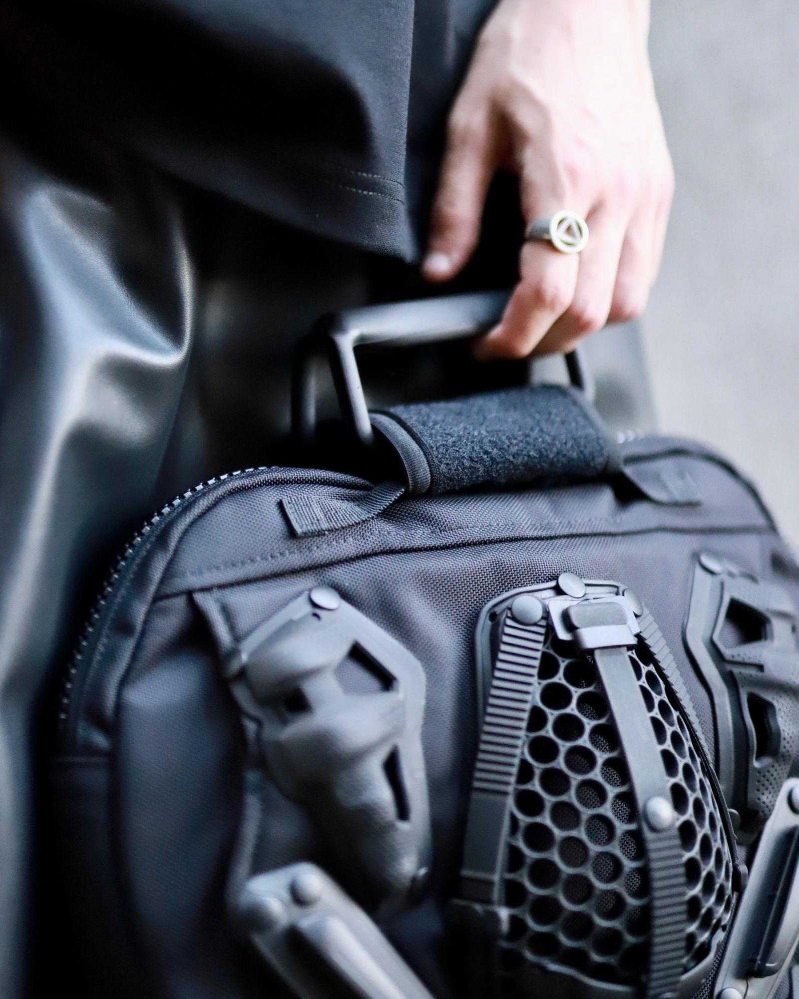 JUNYA WATANABE MAN 23AW 新作Innerraumインナーラムショルダーボディ