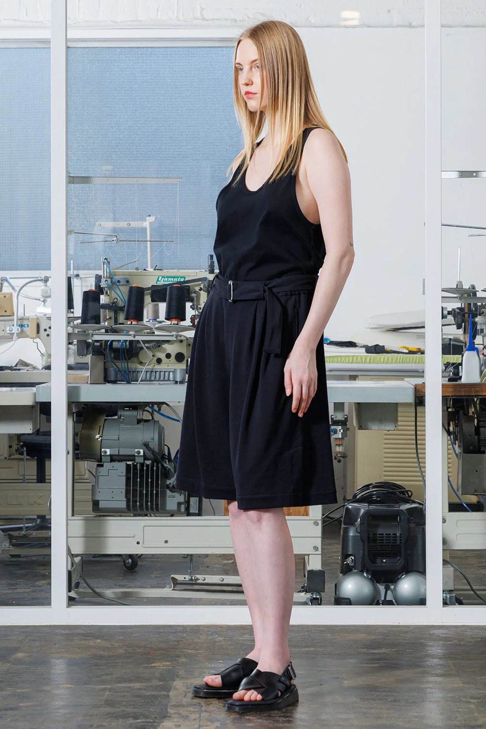 VOAAOV ギャバジンスリットワイドカットソー VOAAOV - 2025 SS