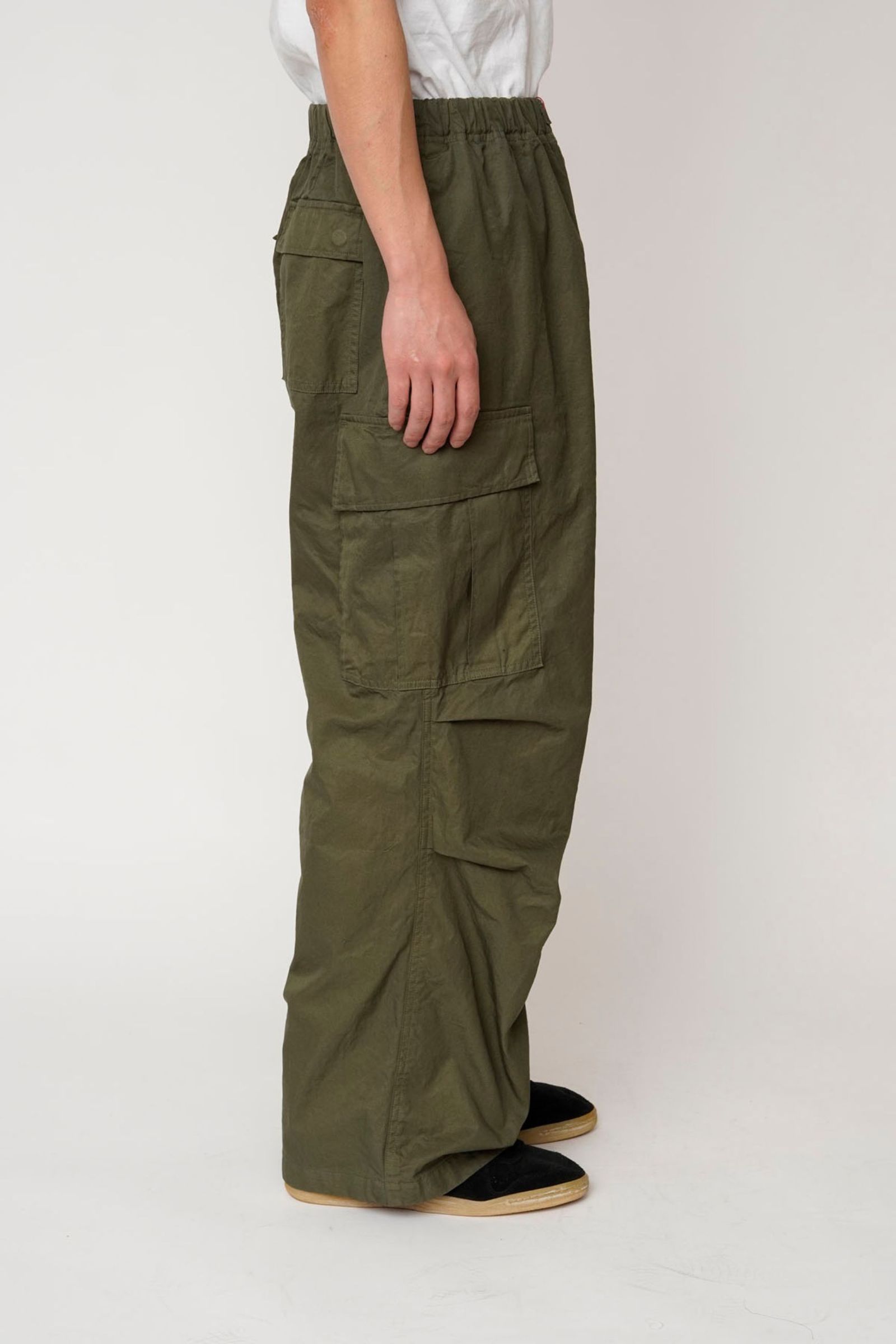 UNIVERSAL PRODUCTS - [ラスト1点] GARMENT DYE FIELD EASY PANTS