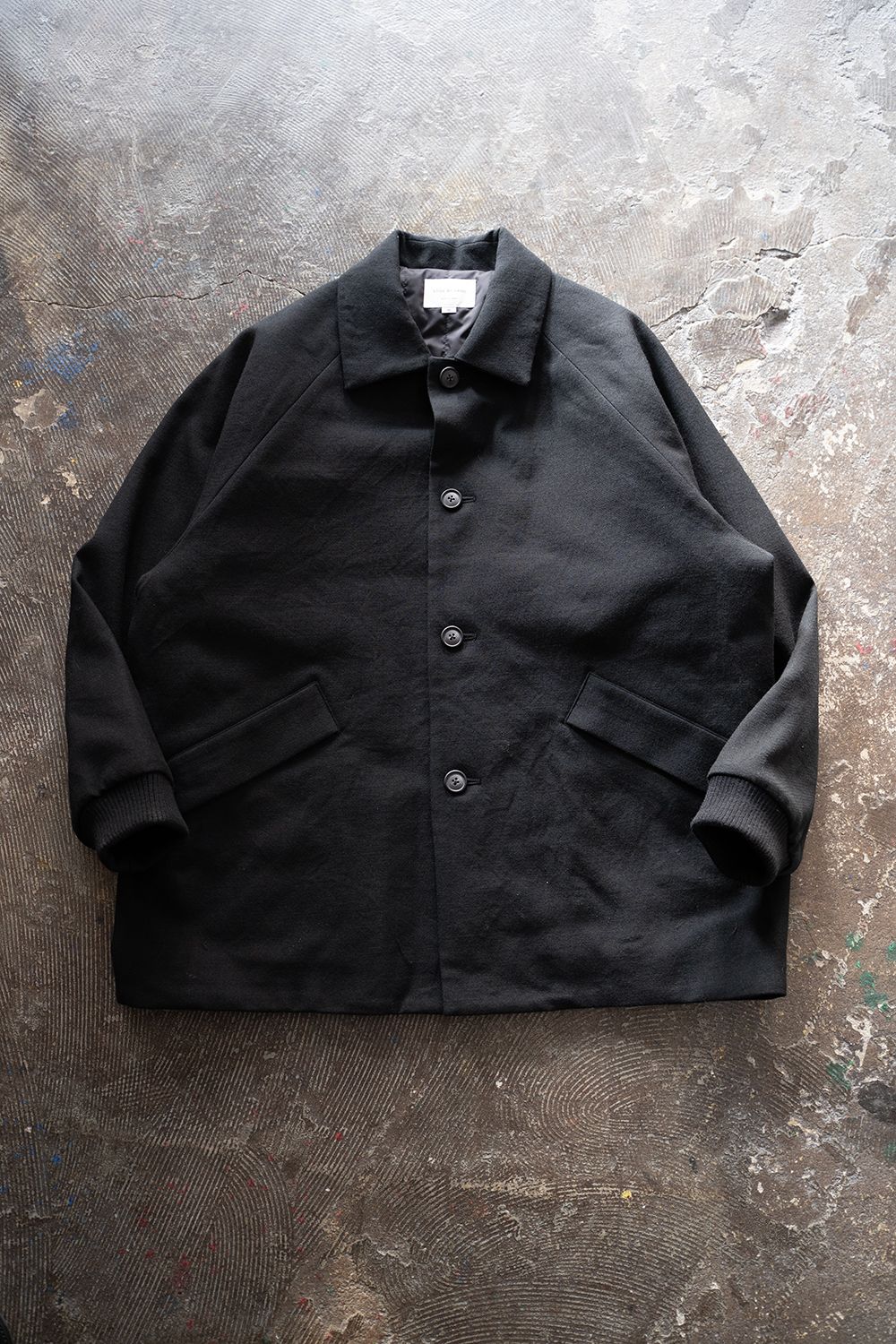 STILL BY HAND - 【ラスト1点】【24AW】シンサレートステンカラー