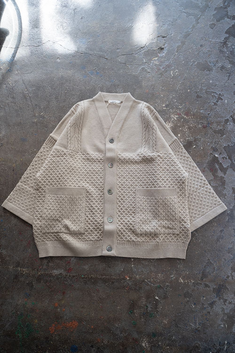YASHIKI - 【ラスト1点】【22AW】Yukigumo Hanten Cardigan(IVORY) | Salty