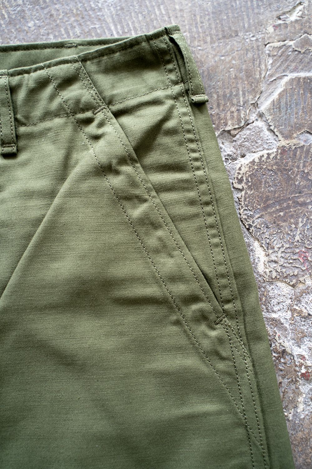 CIOTA - 【ラスト1点】スビンコットンムラ糸バックサテンベイカー