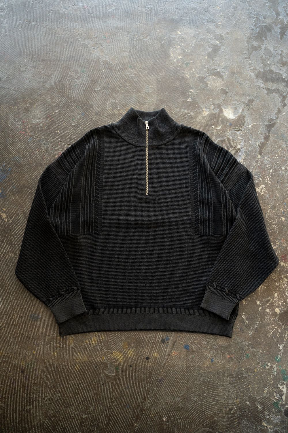 YASHIKI - 【ラスト1点】【25AW】Fuyushigure Half Zip Knit(BLACK