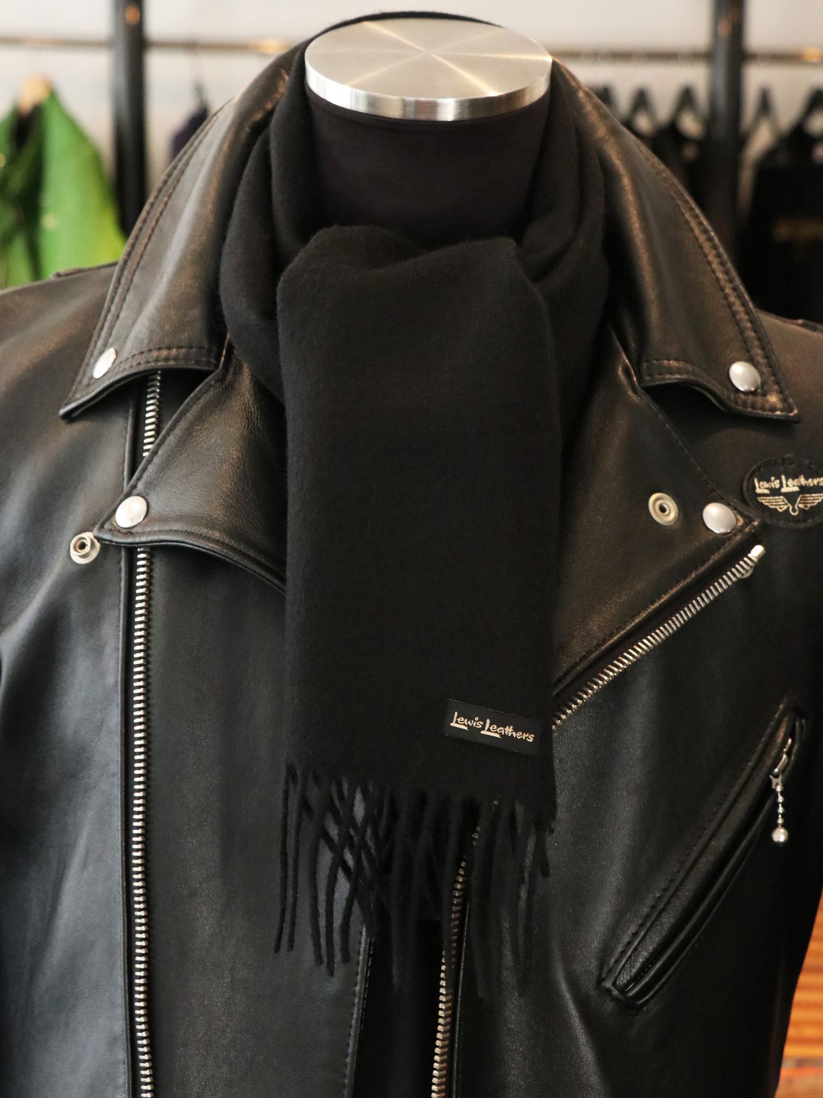 Lewis Leathers - SCOTISH WOOL SCARF (BLACK) | SKANDA