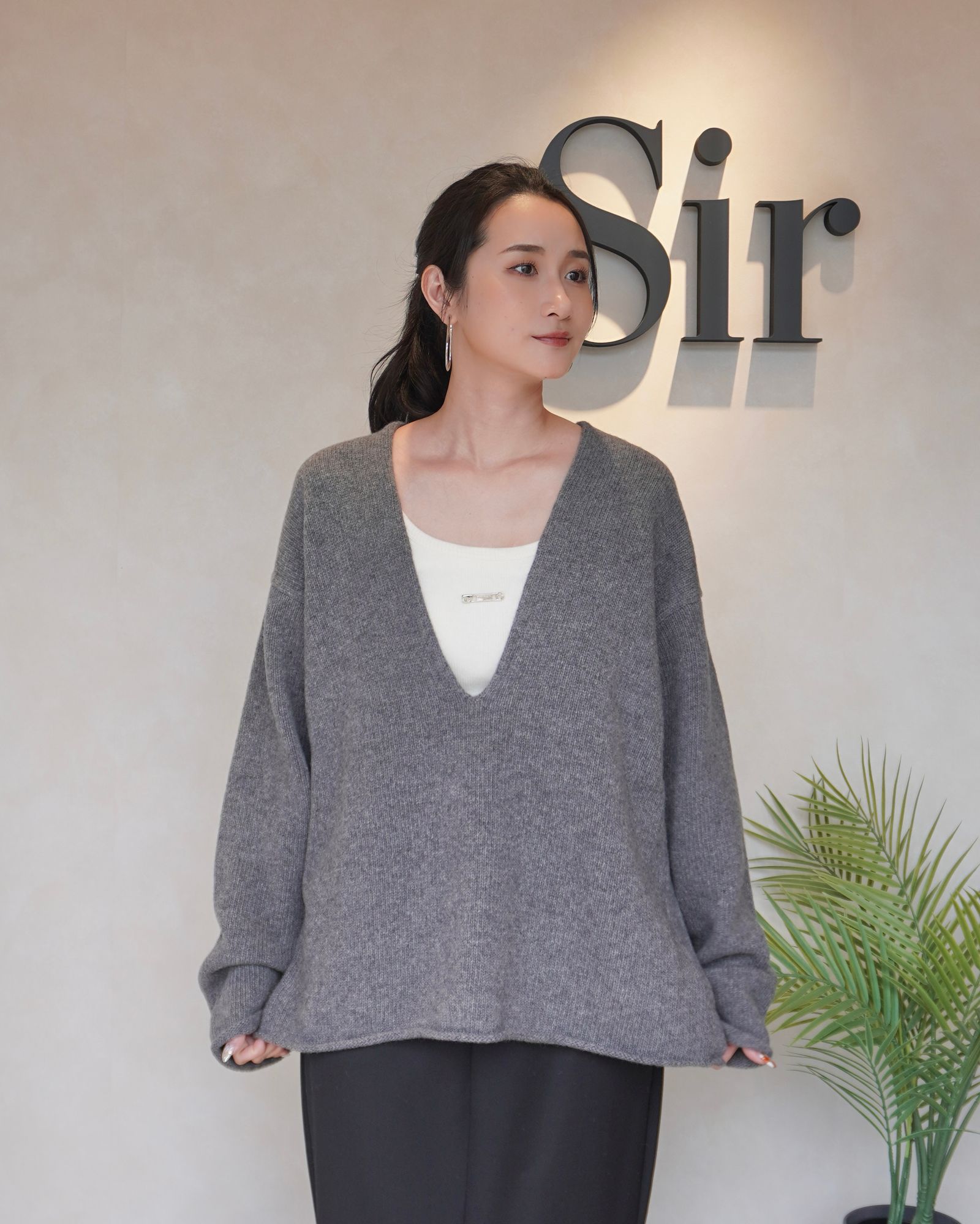 CREDONA - HAMILTON V NECK KNIT / ハミルトン Vネックニット (グレー