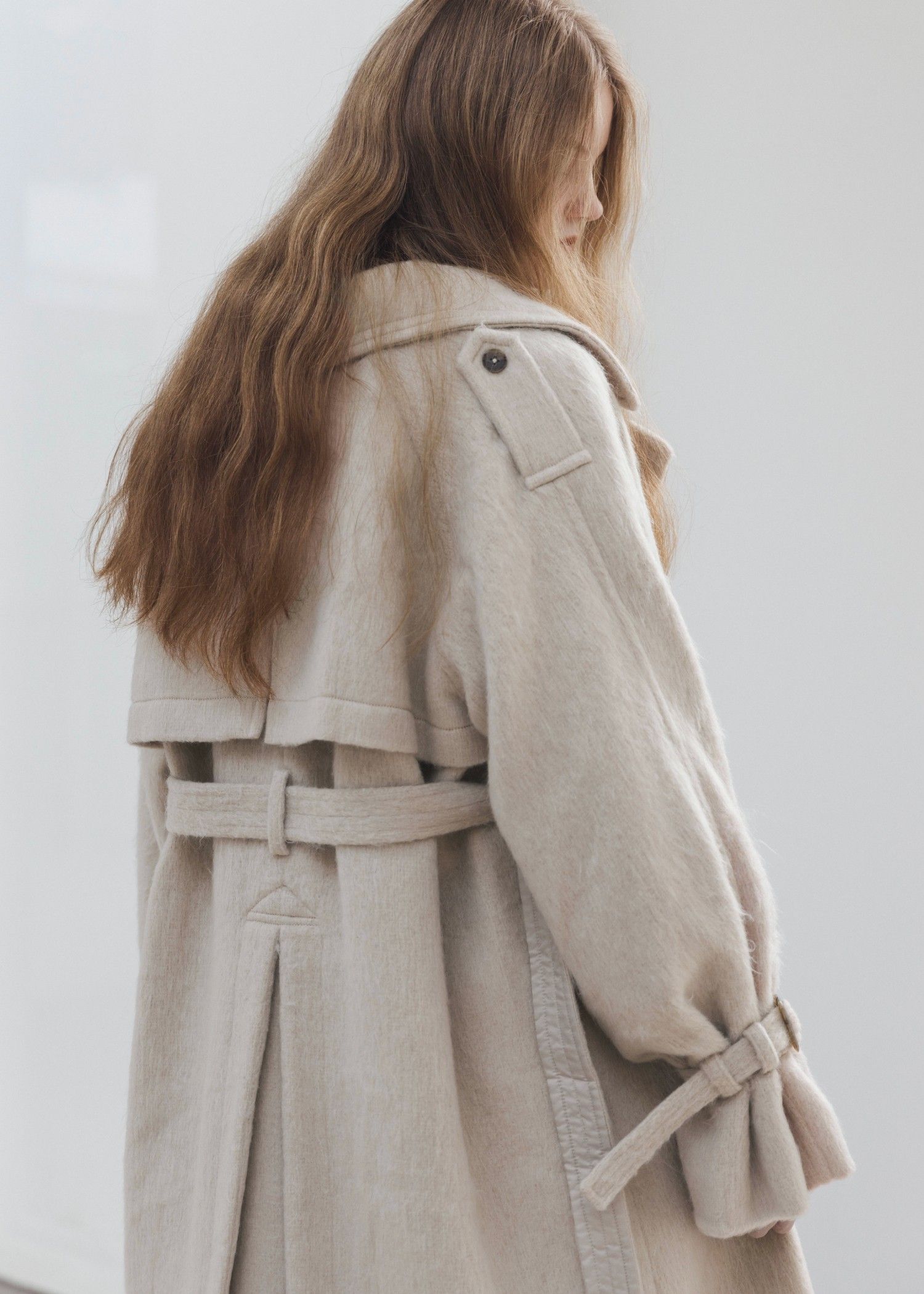 WILLFULLY - shaggy volume sleeve trench long coat / シャギー