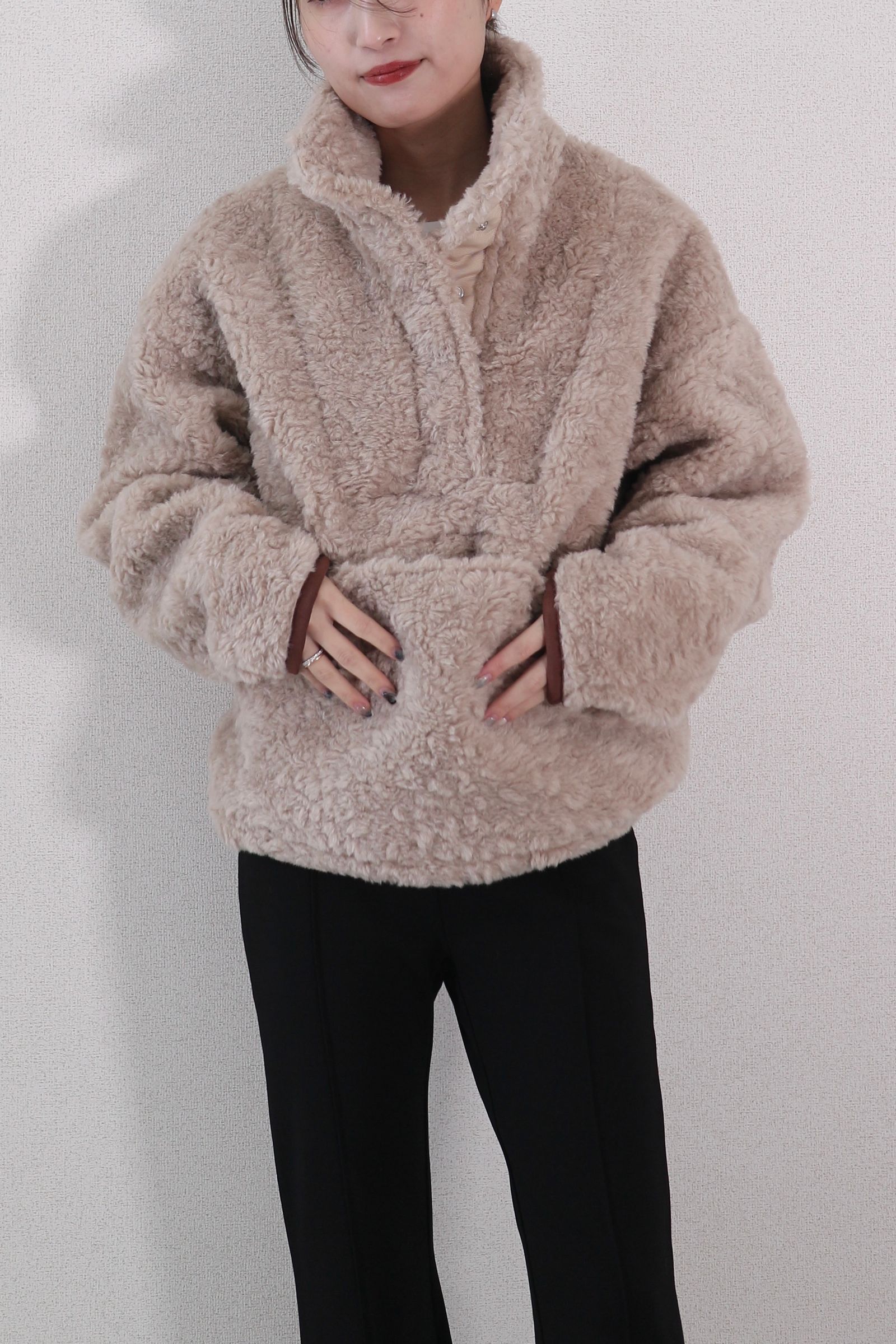 CAVEZA ROSSO - BI COLOR FAKE FUR TOPS / バイカラーフェイクファー