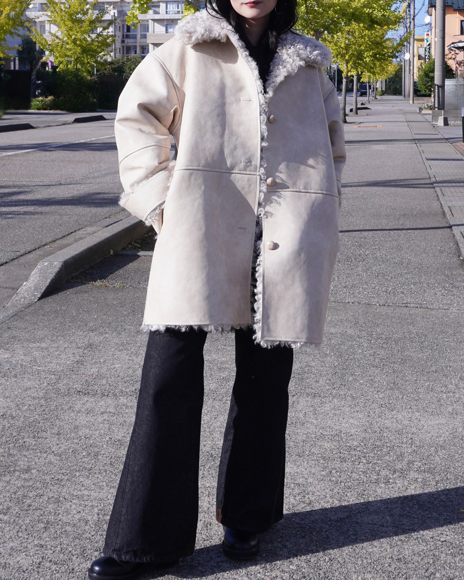 THINK FUR - Vintage Like Fake Mouton Reversible Coat (クリーム