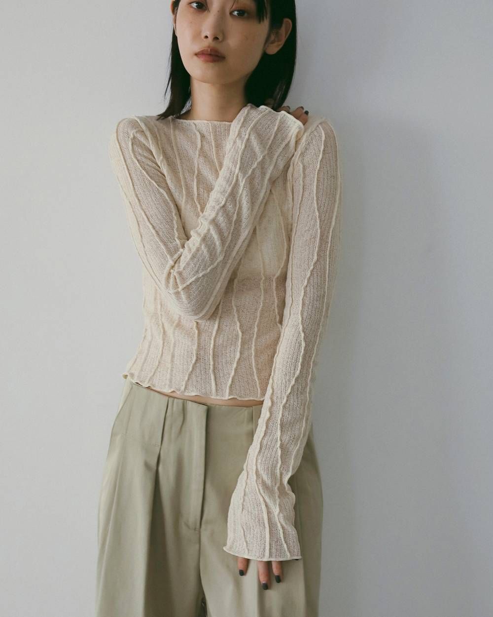 ànuke - Random Pintuck Tops (Cream) / ランダムピンタックトップス