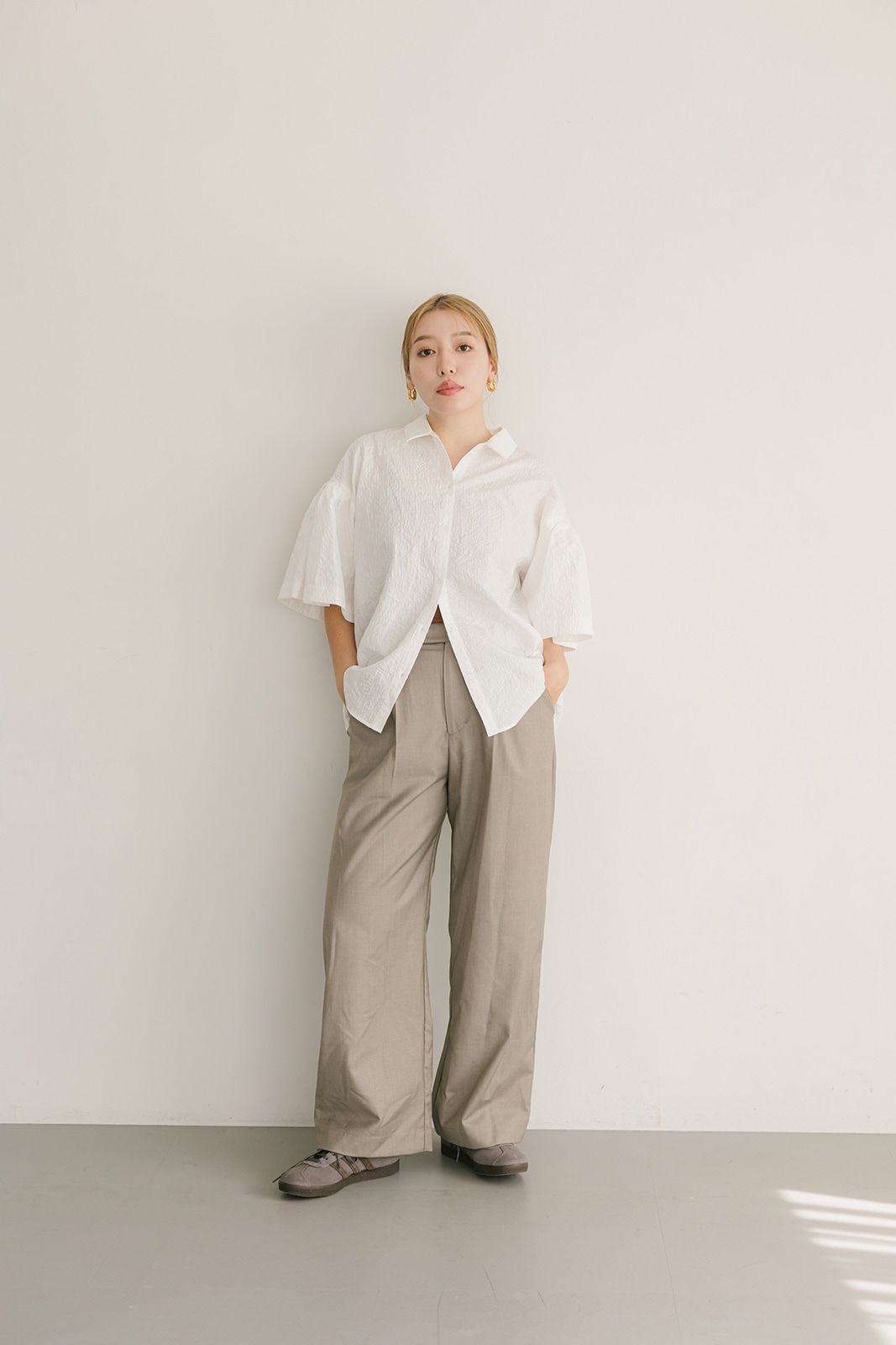 CAVEZA ROSSO - ジャカードタックスリーブブラウス (ホワイト) | Sir