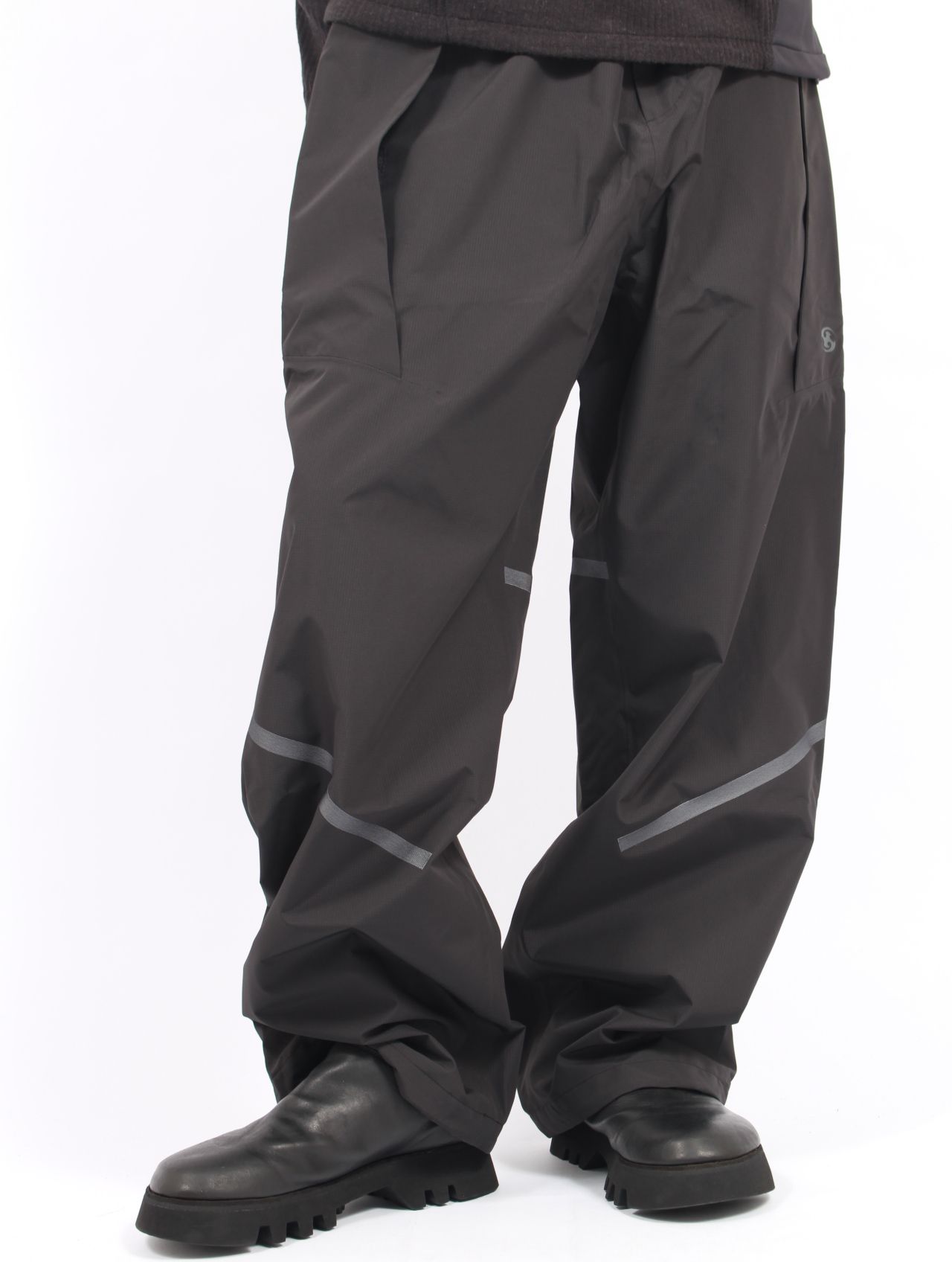 SANSANGEAR】サンサンギア ナイロンパンツ テック 24ss SANSANGEAR