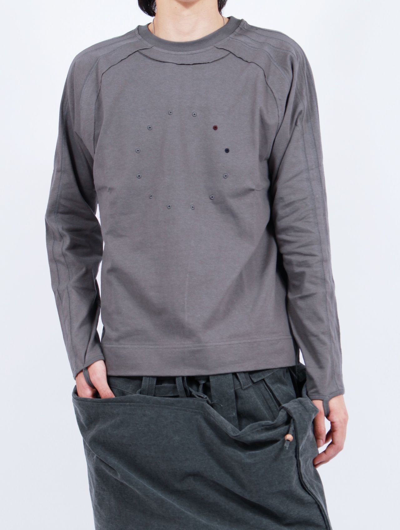 JIAN YE - 【25AW】ジュウニシ ロングスリーブ Tシャツ / 十二支 LS