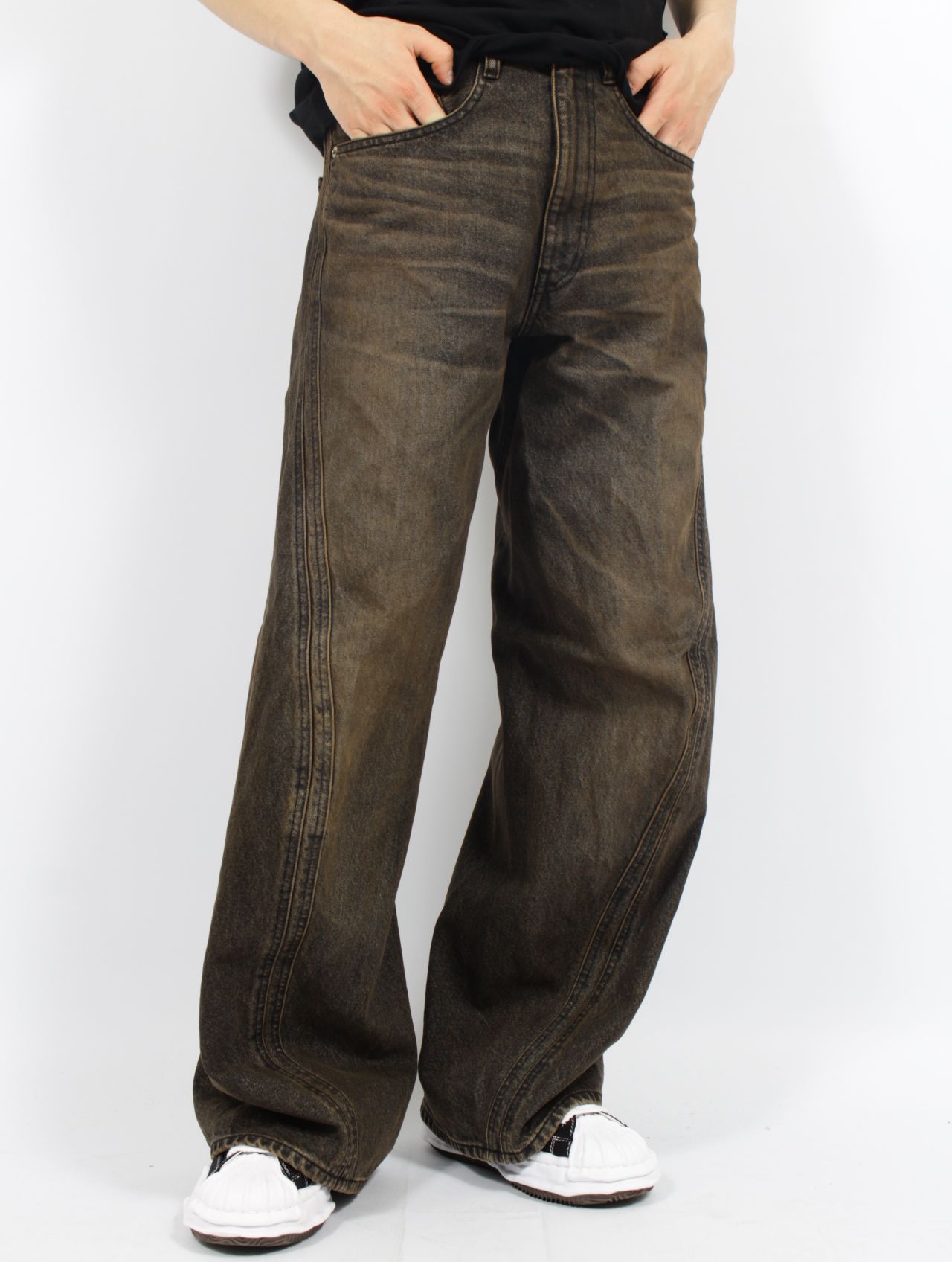 azmbqV9FN9tU.jpg?width=768