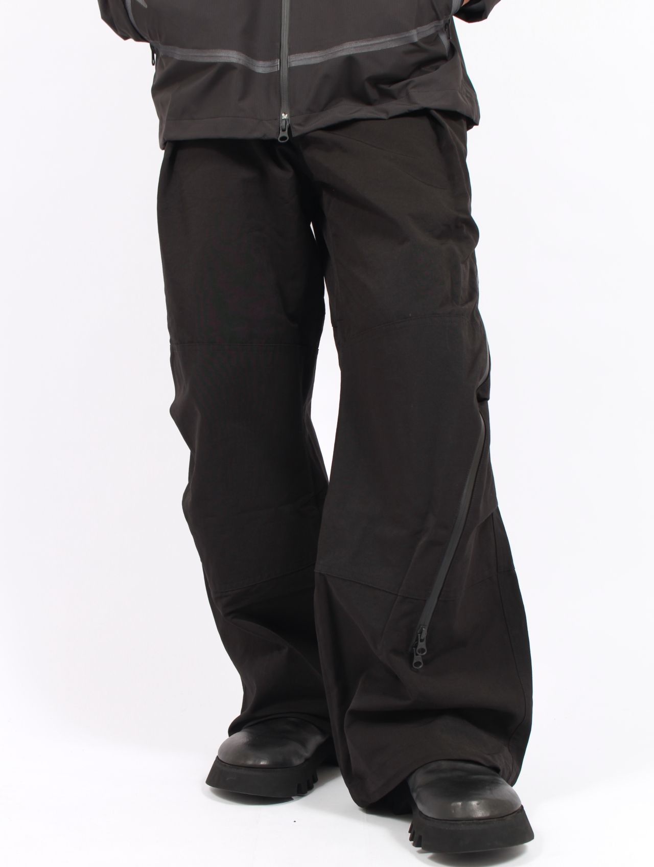 SAN SAN GEAR - 【25AW】アフィン カーブ パンツ / AFFINE CURVE PANTS