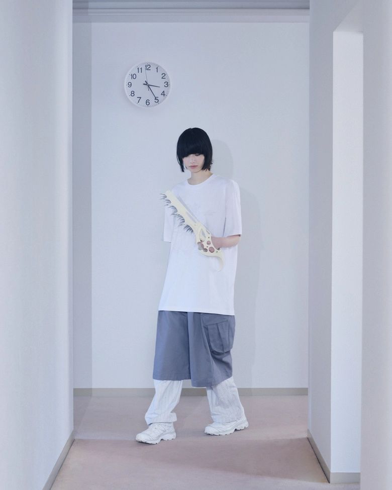 登坂広臣さん【21AW Rick Owens】LARRY SHIRT着用！ | STORY