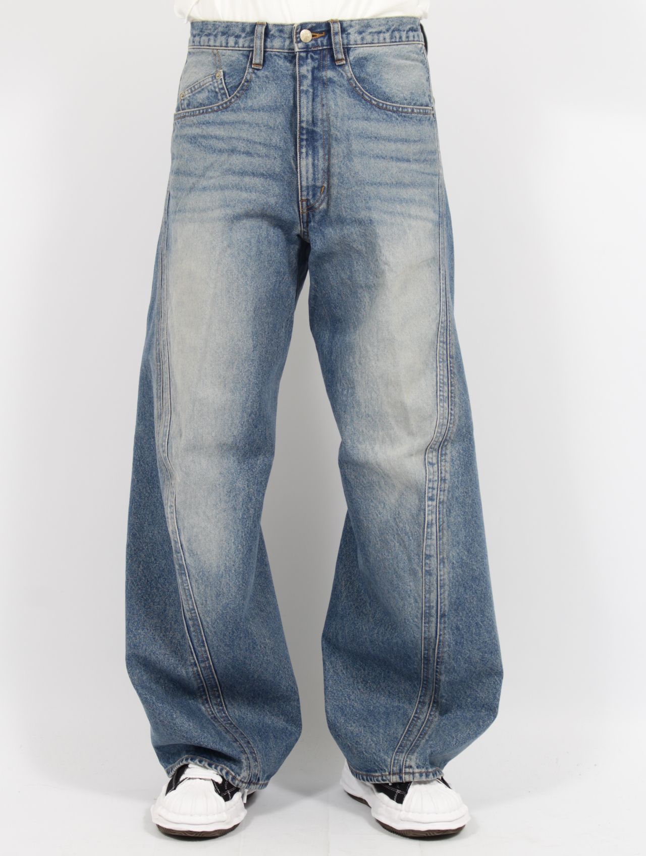 NVRFRGT - 【26SS】3D ツイステッド ワイド レッグ ジーンズ / 3D