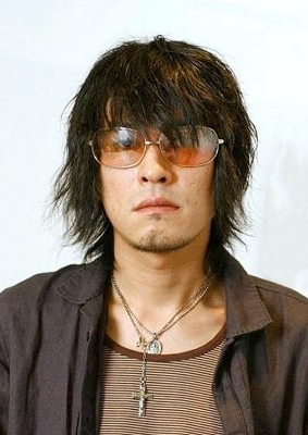 チバユウスケさん死去、55歳 ミッシェル・ガン・エレファント｜信濃