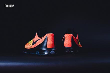 国内7月25日発売予定】 ナイキ KD8 トータル オレンジ/ブラック-ボルト