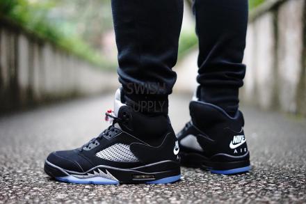 国内7月23日発売予定】 ナイキ エアジョーダン 5 レトロ OG ブラック