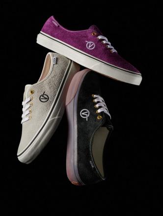 国内4月21日発売予定】 ルック・スタジオ × バンズ オーセンティック