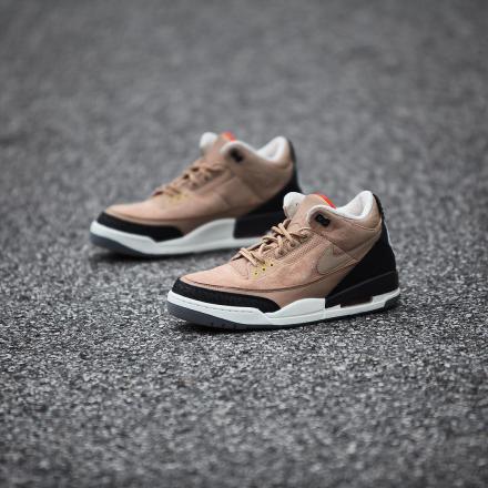 国内8月28日発売予定】 ナイキ エアジョーダン3 レトロ JTH NRG バイオ