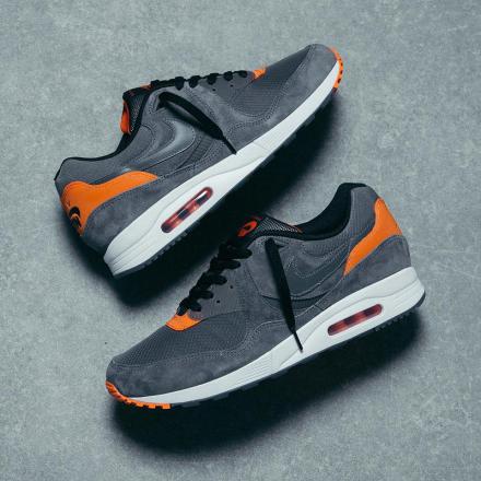 海外3月26日発売予定】サイズ? × ナイキ エアマックス ライト 