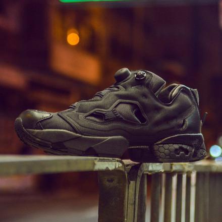 国内販売開始】リーボック クラシック インスタポンプ フューリー