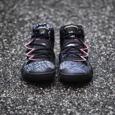 国内9月10日発売予定】ナイキ カイブリッド S2 EP ブラック/ブラック