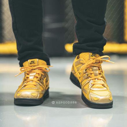 国内10月1日発売予定】オフホワイト × ナイキ エア ラバー ダンク