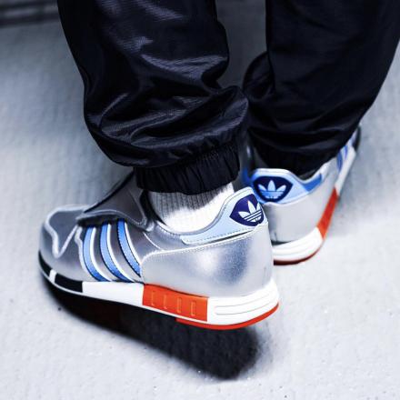 国内販売中/2月4日発売予定】アディダス オリジナルス マイクロ