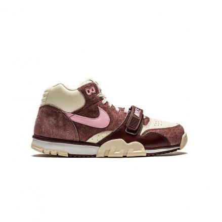 国内2月14日発売予定】 ナイキ エア トレーナー 1 ”バレンタインデー