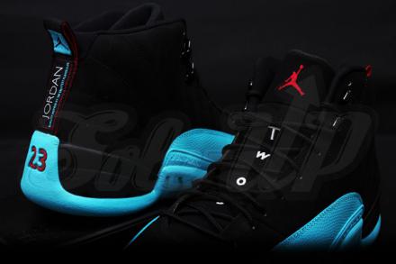 12月26日発売予定】 ナイキ エアジョーダン 12 ブラック/ガンマ ブルー