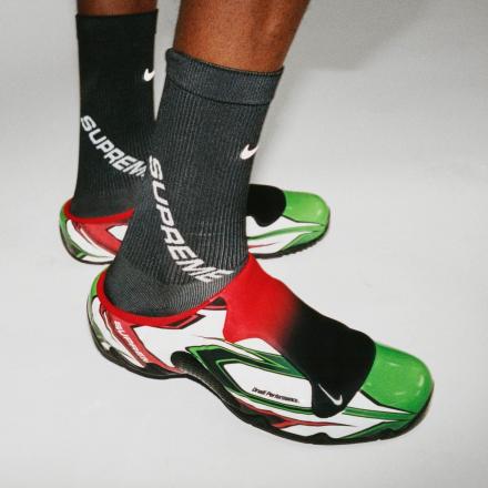 国内9月7日発売予定】 シュプリーム × ナイキ クロッグポジット SP 3色